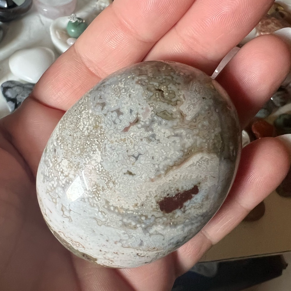 Palm Stone - Picture 3 of 3